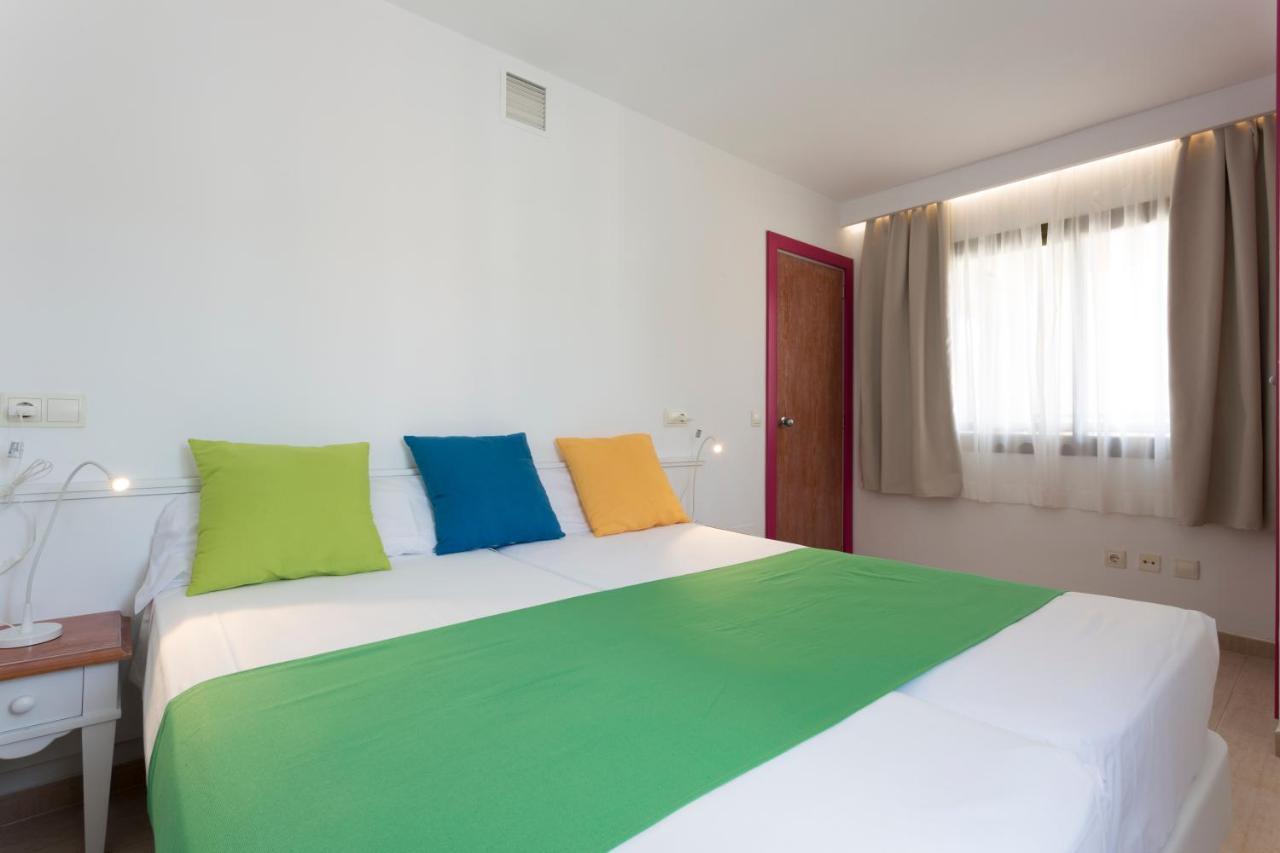 Guya Wave Hotel (Adults Only) Cala Ratjada  Exterior photo
