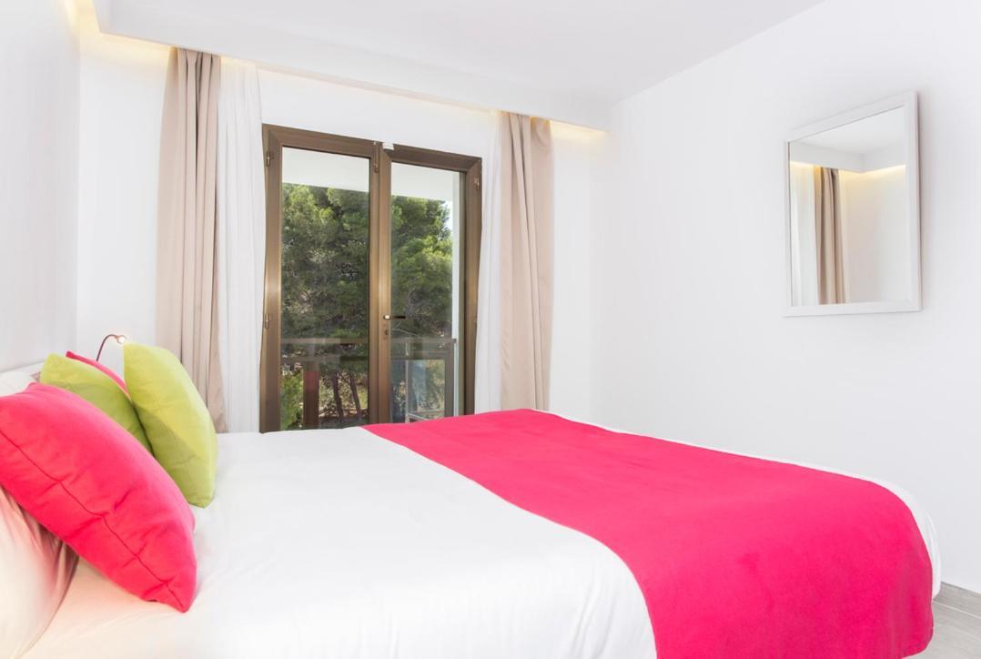 Guya Wave Hotel (Adults Only) Cala Ratjada  Exterior photo